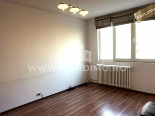 Vanzare apartament 3 camere, renovat, anvelopat