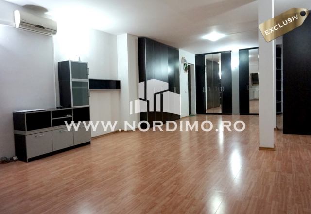 Apartament cu 3 camere, mansarda, Dr. Taberei
