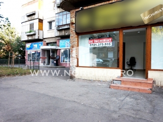Spatiu comercial de inchiriat, zona Uverturii