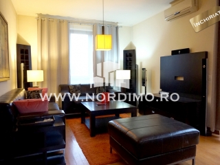 Vila individuala 5 camere, curte si garaj,Domnesti